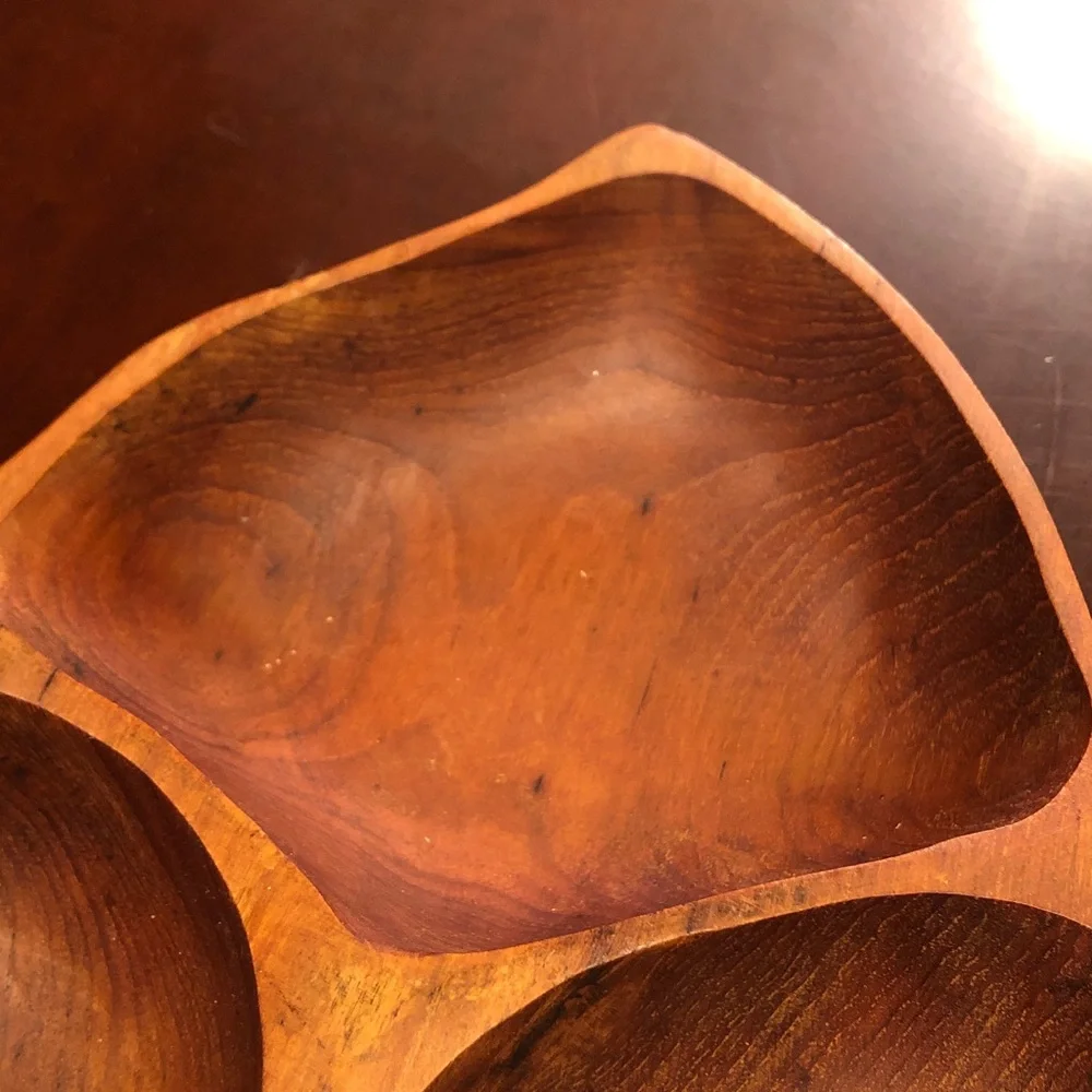 MCM Wood of the World Hand Carved Wood Leaf Tray - Picture 8 of 12